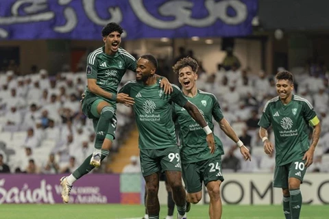 ثنائية توني.. الأهلي يكتسح الرياض بخماسية في الدوري السعودي (فيديو)